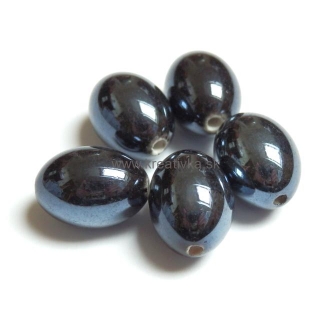 Ručne robené keramické korálky s perleťou olivka 14x10mm 1ks tm. modrá