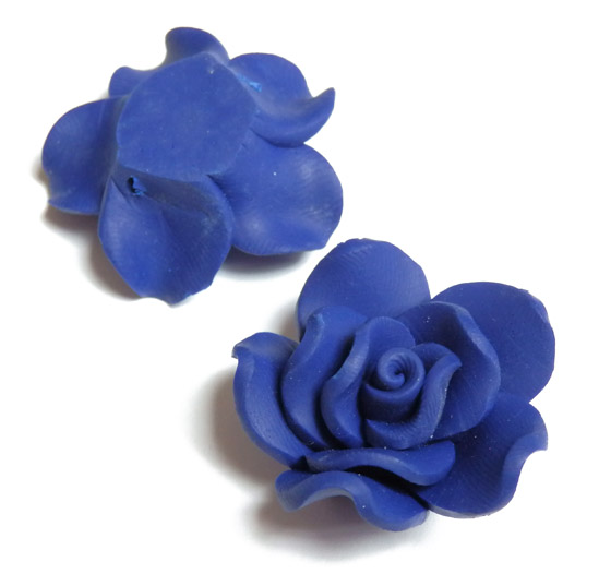 Fimo korálka kvet 1ks 30x15-18mm tm. modrá