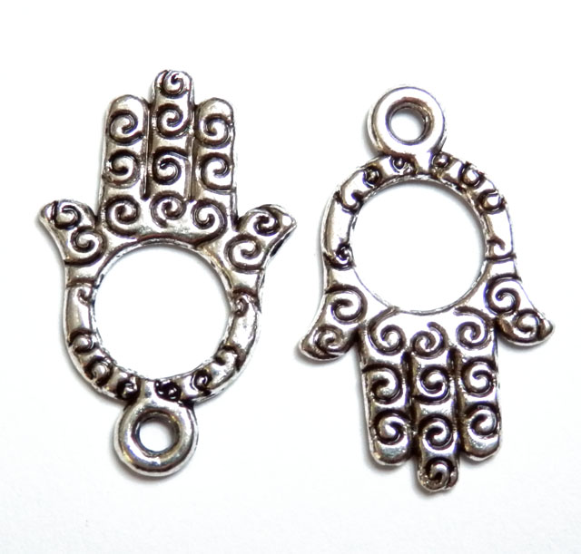Kovový prívesok ruka 22x13mm 1ks Hamsa 9