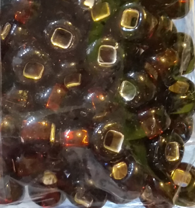 PRECIOSA sklenený rokajl 50g 2/0 tm. hnedá č. 54