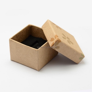 Darčeková krabička, 9x6,3x3,2cm, hnedá s jemnými kvetinkami 1ks